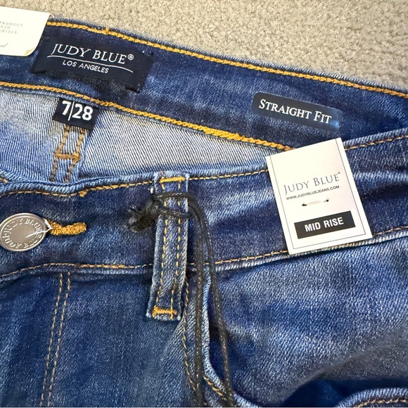 NWT - Judy Blue Mid-Rise Straight Leg Jeans - Dark Wash - Size 7/28 - Picture 4 of 10